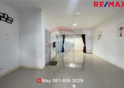 108 Sqm., 3 Beds Townhouse listed for ฿ 2,600,000.