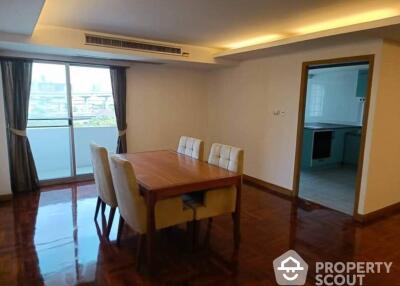 5-BR Apt. in Chong Nonsi