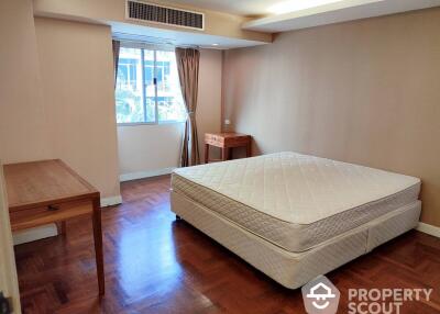 2-BR Apt. near MRT Khlong Toei