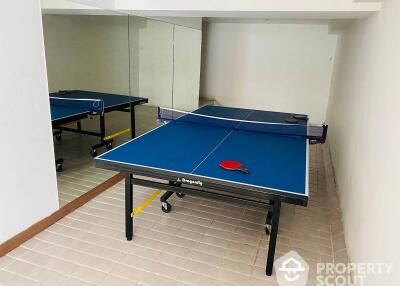 2-BR Apt. near MRT Khlong Toei