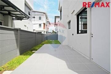 363 Sqm., 7 Beds Townhouse listed for ฿ 13,900,000.