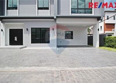 363 Sqm., 7 Beds Townhouse listed for ฿ 13,900,000.