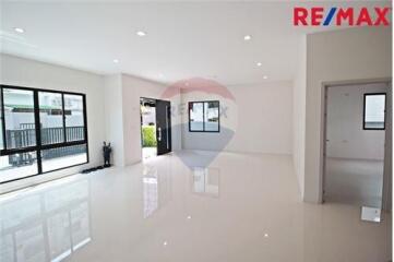 363 Sqm., 7 Beds Townhouse listed for ฿ 13,900,000.