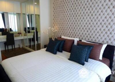 2-BR Condo at Q Langsuan near BTS Ratchadamri