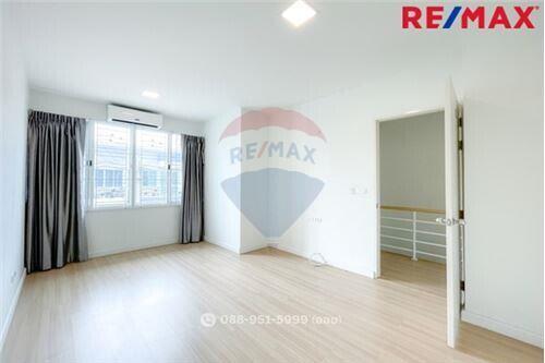 103 Sqm., 3 Beds Townhouse listed for ฿ 2,390,000.