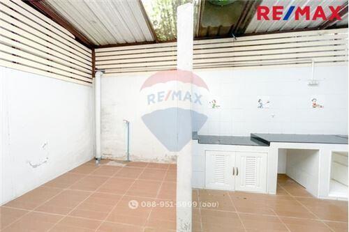 103 Sqm., 3 Beds Townhouse listed for ฿ 2,390,000.