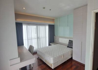 2-BR Condo at Noble Ora near BTS Thong Lor