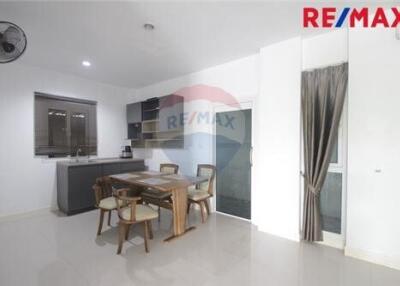 216 Sqm., 3 Beds Townhouse listed for ฿ 3,690,000.