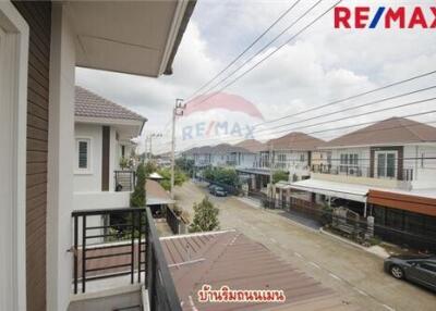 216 Sqm., 3 Beds Townhouse listed for ฿ 3,690,000.