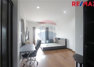 216 Sqm., 3 Beds Townhouse listed for ฿ 3,690,000.