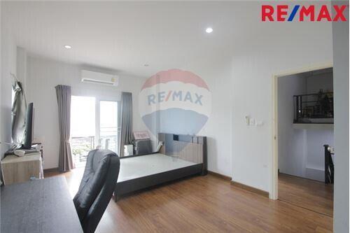 216 Sqm., 3 Beds Townhouse listed for ฿ 3,690,000.