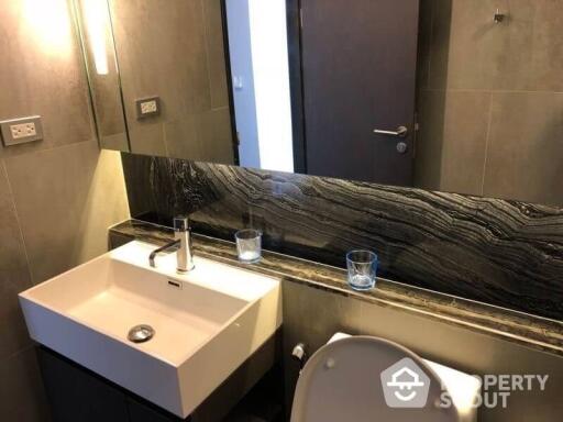 1-BR Condo at The Lumpini 24 near BTS Phrom Phong