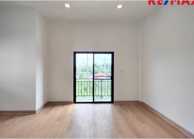 155 Sqm., 4 Beds Townhouse listed for ฿ 2,890,000.