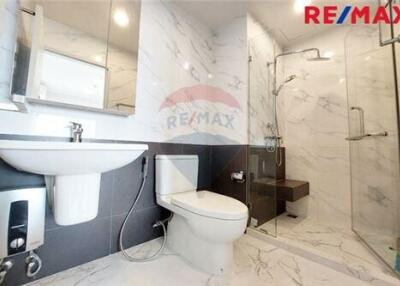 32 Sqm., 1 Bed Townhouse listed for ฿ 4,390,000.