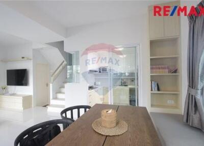 140 Sqm., 3 Beds Townhouse listed for ฿ 3,990,000.