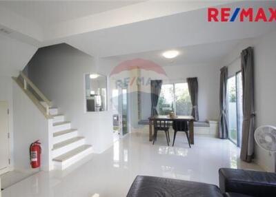 140 Sqm., 3 Beds Townhouse listed for ฿ 3,990,000.