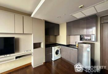 1-BR Condo at The Lumpini 24 near BTS Phrom Phong