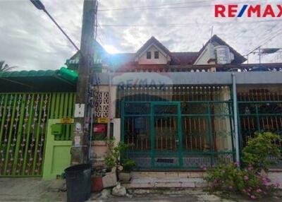 84 Sqm., 2 Beds Townhouse listed for ฿ 1,490,000.