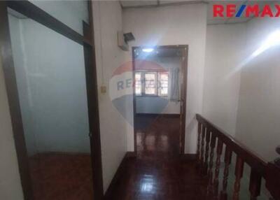 84 Sqm., 2 Beds Townhouse listed for ฿ 1,490,000.