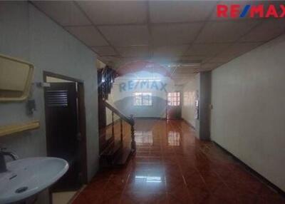 84 Sqm., 2 Beds Townhouse listed for ฿ 1,490,000.