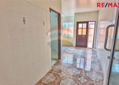 180 Sqm., 3 Beds Townhouse listed for ฿ 1,590,000.