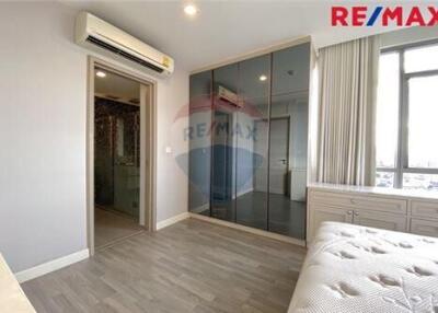 56 Sqm., 1 Bed Condo listed for ฿ 9,200,000.