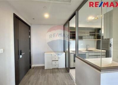 56 Sqm., 1 Bed Condo listed for ฿ 9,200,000.