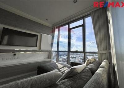 56 Sqm., 1 Bed Condo listed for ฿ 9,200,000.