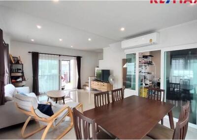 123 Sqm., 3 Beds Townhouse listed for ฿ 3,590,000.