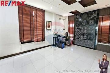 207 Sqm., 3 Beds Townhouse listed for ฿ 8,600,000.