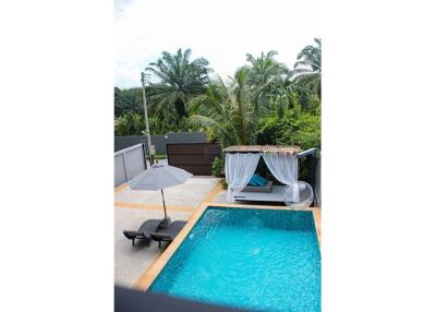 Pool villa 2story