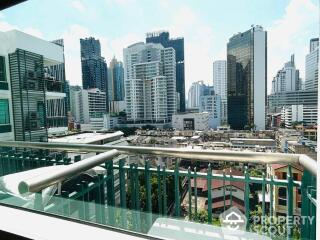 1-BR Condo at Wind Sukhumvit 23 near BTS Asok