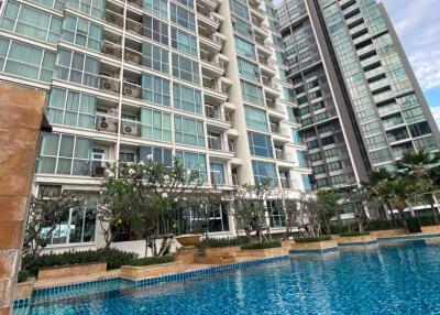 1-BR Condo at Le Luk Condominium near BTS Phra Khanong