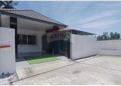 Single house in Ao nang for sale.