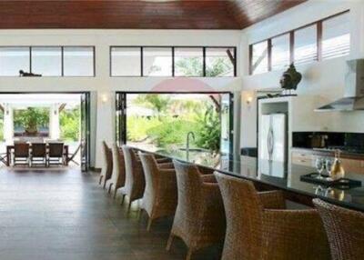 6,400 Sqm., 3 Beds, 3 Baths Townhouse listed for ฿ 32,000,000.