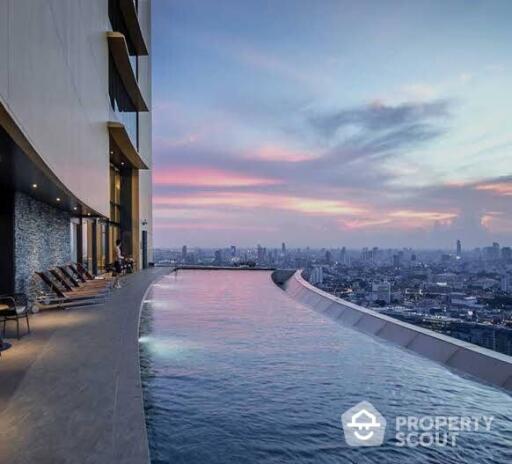 2-BR Condo at The Lumpini 24 near BTS Phrom Phong