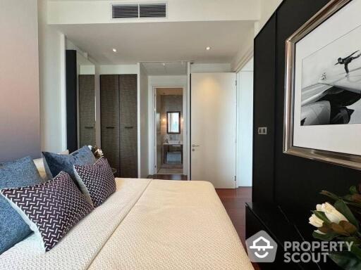 1-BR Condo at Khun By Yoo near BTS Thong Lor