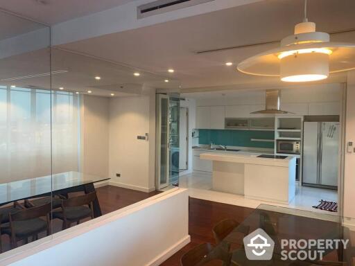 3-BR Condo at Monterey Place Sukhumvit 16 near MRT Queen Sirikit National Convention Centre