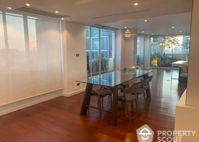 3-BR Condo at Monterey Place Sukhumvit 16 near MRT Queen Sirikit National Convention Centre