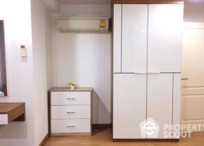 1-BR Condo at Bangkok Feliz Sukhumvit 69 near BTS Phra Khanong