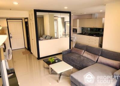 1-BR Condo near BTS Phaya Thai