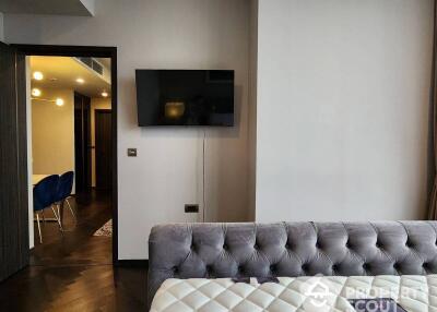 2-BR Condo at The Monument Sanampao near BTS Ari