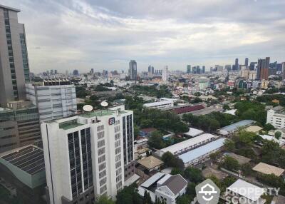 2-BR Condo at The Monument Sanampao near BTS Ari