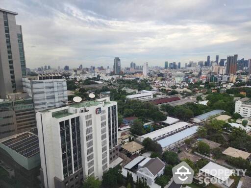 2-BR Condo at The Monument Sanampao near BTS Ari