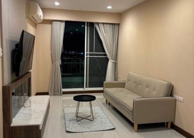 1-BR Condo at Supalai Prima Riva Rama 3 - Narathiwas in Chong Nonsi