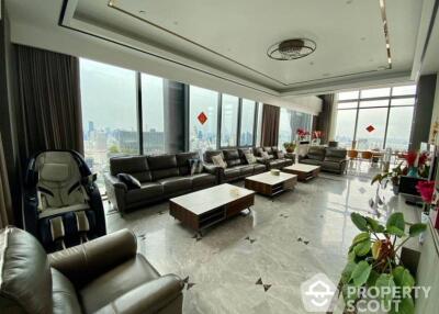 4-BR Condo at Marque Sukhumvit near BTS Phrom Phong