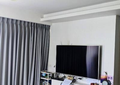 2-BR Condo at Jry Condominium Rama 9 in Bang Kapi