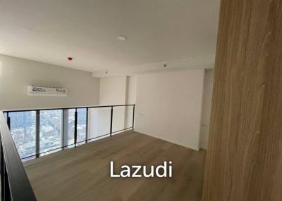 Beautiful Loft unit 1 Bed 30 Sqm Siamese Sukhumvit 87 For Sale