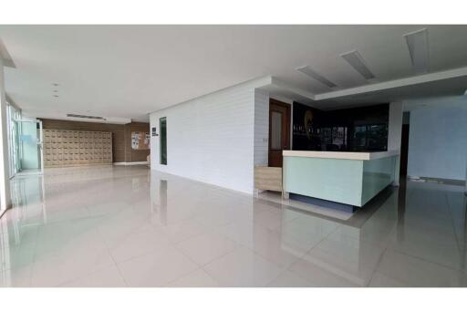 62 Sqm., 1 Bed, 2 Baths Condo listed for ฿ 4,370,000.