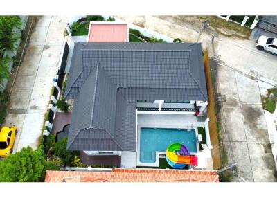 2 Storey Pool Villa for Rent